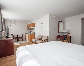 Hotel Les Suites Labelle