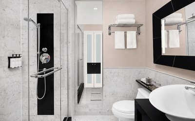 Sofitel Montreal Golden Mile