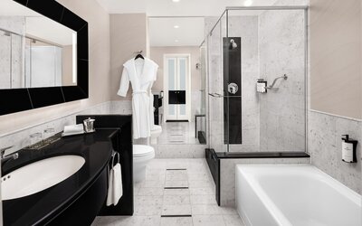 Sofitel Montreal Golden Mile