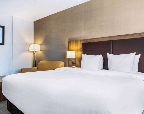 Quality Hotel Dorval