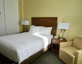 Quality Hotel Dorval