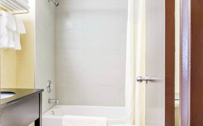 Quality Hotel Dorval