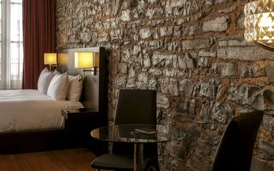 Le Petit Hôtel Vieux-Montréal | Notre-Dame