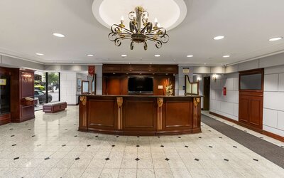 Best Western Ville-Marie Montreal Hotel & Suites