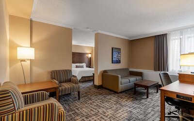 Best Western Ville-Marie Montreal Hotel & Suites