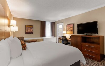 Best Western Ville-Marie Montreal Hotel & Suites