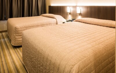 Le Chabrol Hotel & Suites