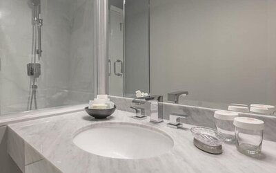 LHotel Montreal