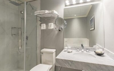 LHotel Montreal