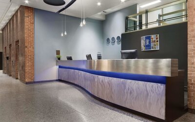 Travelodge Hotel by Wyndham Montreal Centre