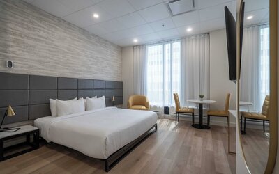 Travelodge Hotel by Wyndham Montreal Centre