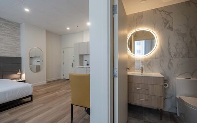 Travelodge Hotel by Wyndham Montreal Centre