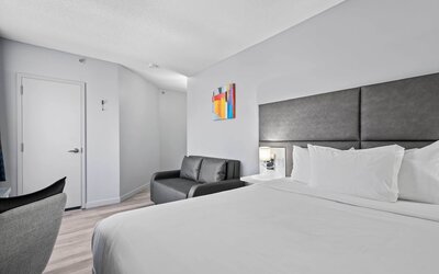 Travelodge Hotel by Wyndham Montreal Centre