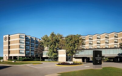 Sheraton Montreal Airport Hotel
