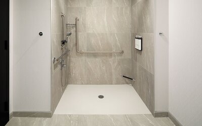 Hyatt Place Montreal Airport