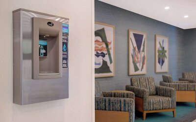 Home2 Suites by Hilton Montreal Dorval