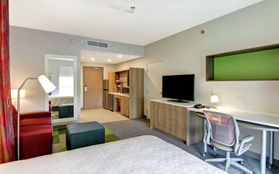 Home2 Suites by Hilton Montreal Dorval