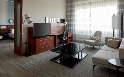 Montreal Airport Marriott In-Terminal Hotel