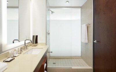 Montreal Airport Marriott In-Terminal Hotel