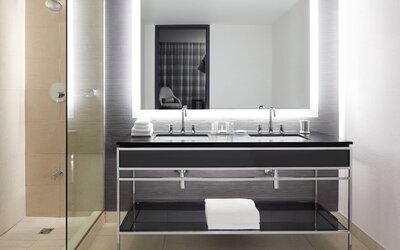 Montreal Airport Marriott In-Terminal Hotel