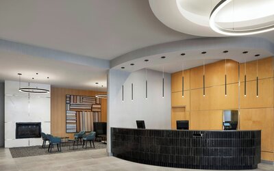 Courtyard by Marriott Montreal Airport