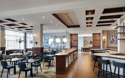 Courtyard by Marriott Montreal Airport
