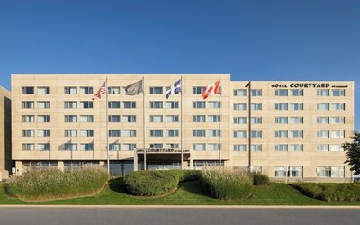 Courtyard by Marriott Montreal Airport