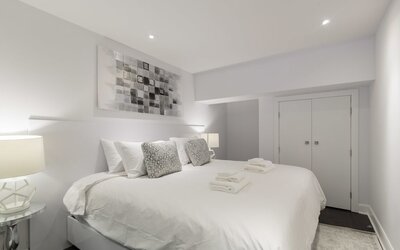 Parc Avenue Residence Mile End