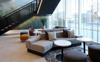 Courtyard By Marriott Montreal Laval