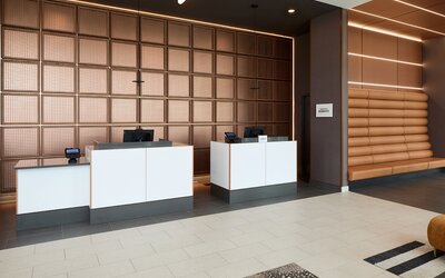 Courtyard By Marriott Montreal Laval
