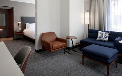 Courtyard By Marriott Montreal Laval