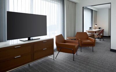 Courtyard By Marriott Montreal Laval