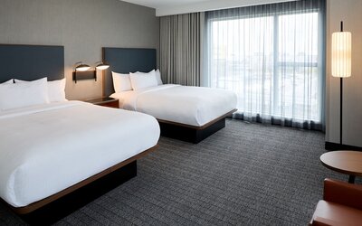 Courtyard By Marriott Montreal Laval