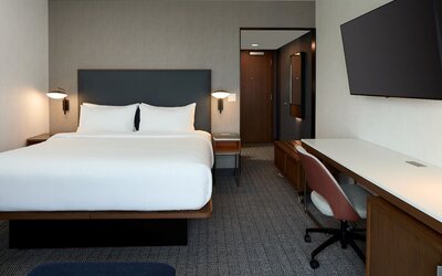 Courtyard By Marriott Montreal Laval