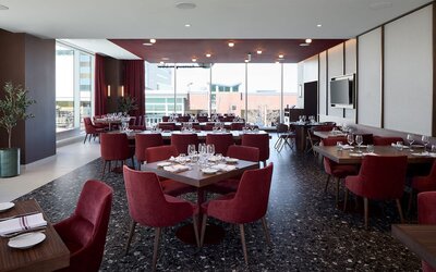 Courtyard By Marriott Montreal Laval