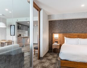 Ômage Hotel, Montreal Laval, a Tribute Portfolio Hotel