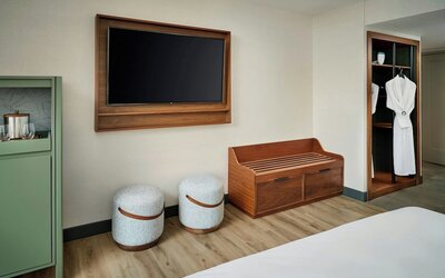 Ômage Hotel, Montreal Laval, a Tribute Portfolio Hotel