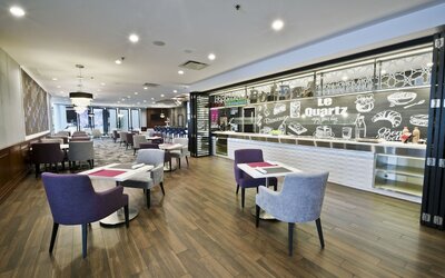 Ômage Hotel, Montreal Laval, a Tribute Portfolio Hotel