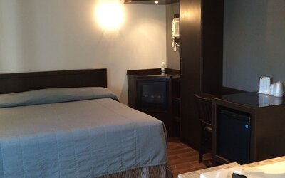Olux Hotel Motel & Suites
