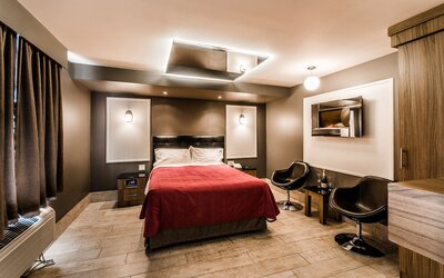 Olux Hotel Motel & Suites