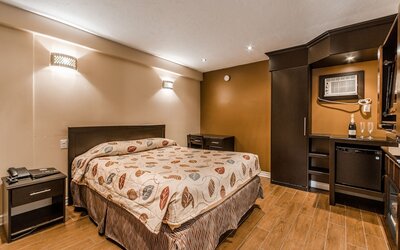 Olux Hotel Motel & Suites