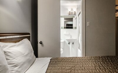 Olux Hotel Motel & Suites