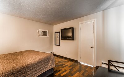 Olux Hotel Motel & Suites