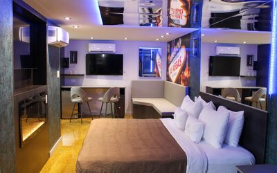 Olux Hotel Motel & Suites