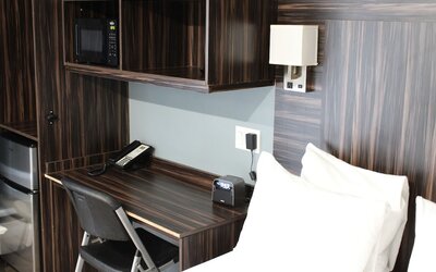 Olux Hotel Motel & Suites