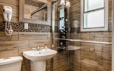 Olux Hotel Motel & Suites