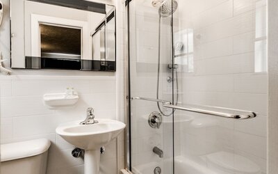 Olux Hotel Motel & Suites