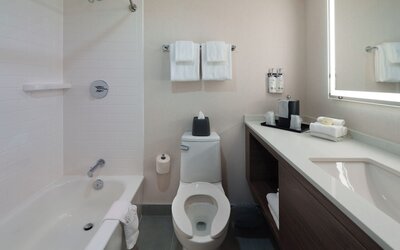 Holiday Inn Laval Montréal by IHG