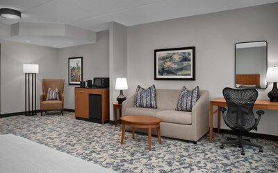 King Bedroom Evolution Suite