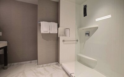 Courtyard by Marriott Montreal Brossard
